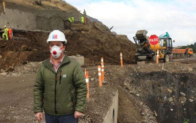 SEREMI del MOP Inspecciona trabajos de conservación del camino El Claro-Cerro  Huemules y construcción de un muro de contención en Variante Sur