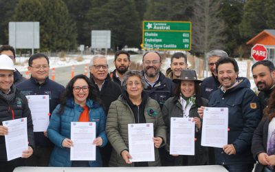 MOP asumirá inversión de pavimentación de la Ruta 7 tras firma de convenio con el Gobierno Regional de Aysén