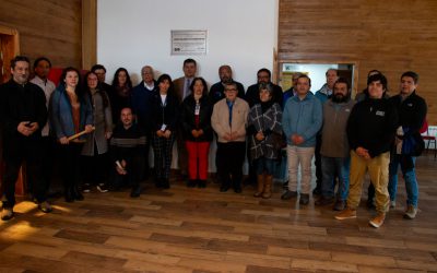 Gobierno instala Placa Conmemorativa en Terminal Portuario de Puerto Cisnes para homenajear a profesor Jorge Orlando Vilugrón Reyes asesinado en dictadura