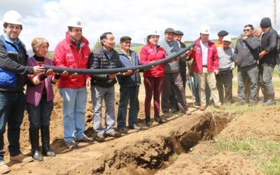 MOP  instala Primera Tubería de Ampliación del Sistema de Agua Potable Rural de Villa Frei