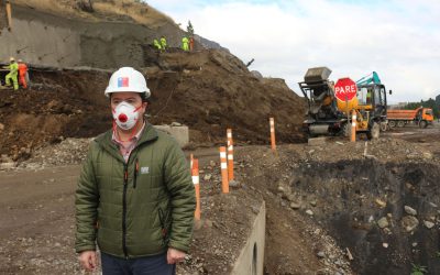 SEREMI del MOP Inspecciona trabajos de conservación del camino El Claro-Cerro  Huemules y construcción de un muro de contención en Variante Sur